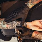 Les couleurs de tatouage les plus durables