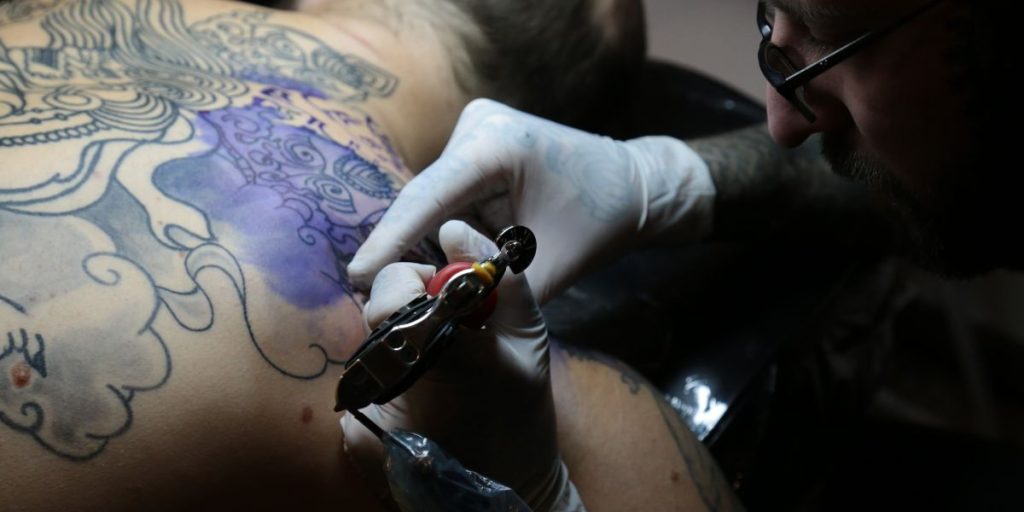 L’Art du Tatouage : Comment les Entrepreneurs s’Inspirent de l’Art Corporel ?